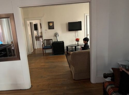 33 Vernon St, Worcester MA 01610-1919 exterior