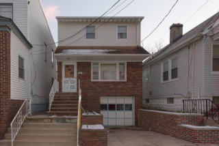 14 Tappan St, Kearny, NJ 07032-3315