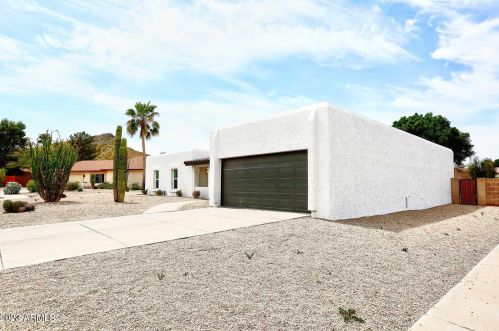 14616 28th Pl, Phoenix AZ  85032-5001 exterior