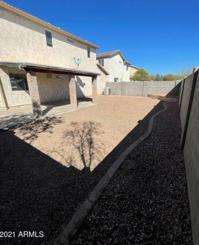 111 65 Dr, Phoenix AZ 85033-1604 exterior