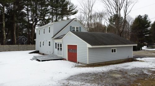 25 Hope Rd, Hingham MA 02043-3465 exterior