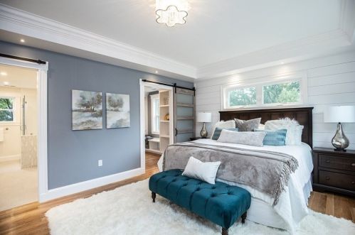 77 Hodge Rd, Arlington MA  02474-1933 exterior