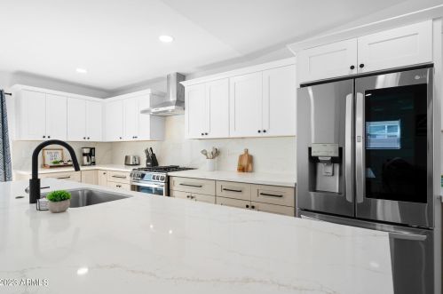 5215 Cambridge Ave, Phoenix AZ 85008-1213 exterior