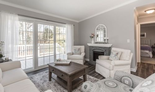 72 Brookstone Dr, East Bridgewater MA 02324-2633 exterior