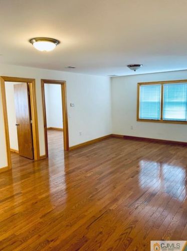 30 Sharot St, Carteret NJ  07008-3013 exterior