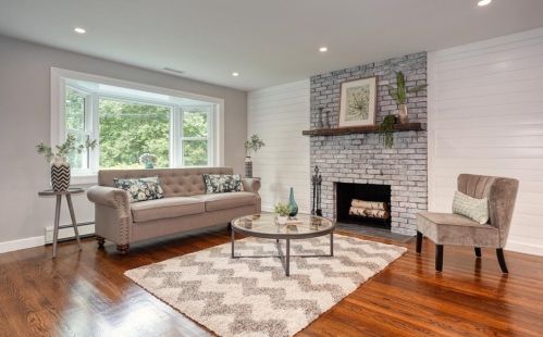 14 Harvard Ave, Burlington MA  01803-1336 exterior