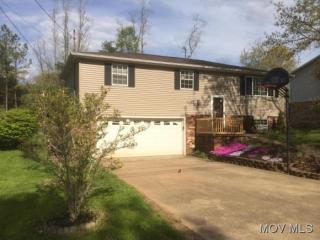 66 Suzanne St, New England, WV 26181-3539
