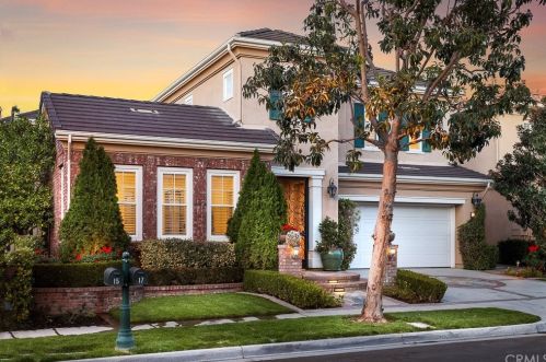 17 Buellton, Irvine CA 92602-2032 exterior