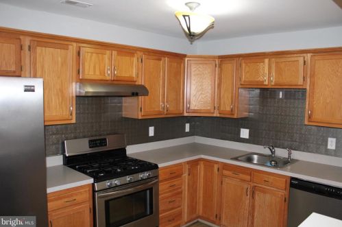 2602 Beacon Hill Dr, Erial NJ  08081-1106 exterior