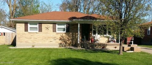 8205 Bost Ln, Louisville, KY 40219-4203