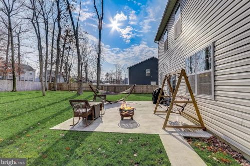 618 Schaeffer Ave, West Deptford NJ 08096-6631 exterior