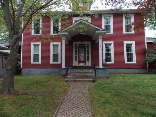 428 Main St, Marion, KY 42064-1106