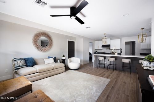 4115 Catalina Dr, Phoenix AZ 85015-6024 exterior