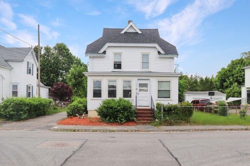 22 Waverly St, Taunton, MA 02780-1420