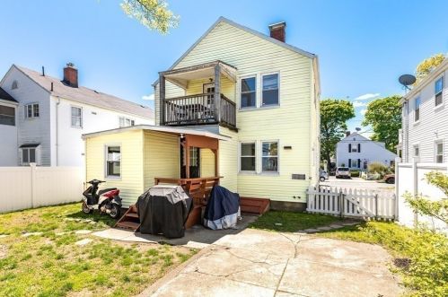 58 Lawn Ave, Quincy MA 02169-7337 exterior