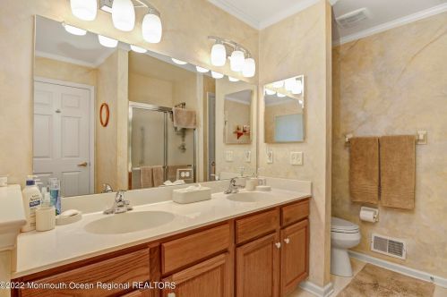 68 Merion Ln, Jackson Twp NJ 08527-3996 exterior