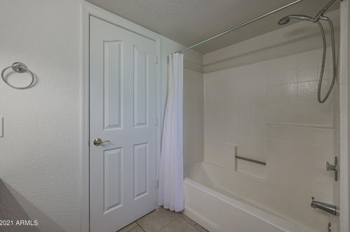 18841 43 Pl, Phoenix AZ 85050-3736 exterior