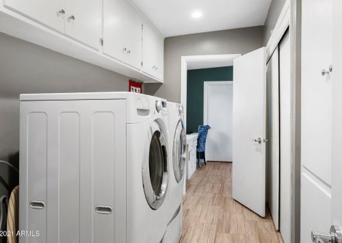 1936 Bethany Home Rd, Phoenix AZ 85015-2442 exterior