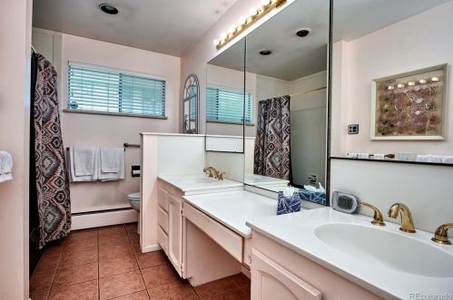 4000 Birch St, Englewood CO exterior