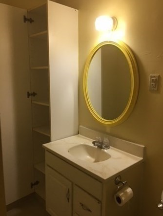 8 Barclay St, Worcester MA 01604-4234 exterior