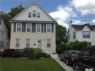 64 Brower Ave, Woodsburgh, NY 11598-1746