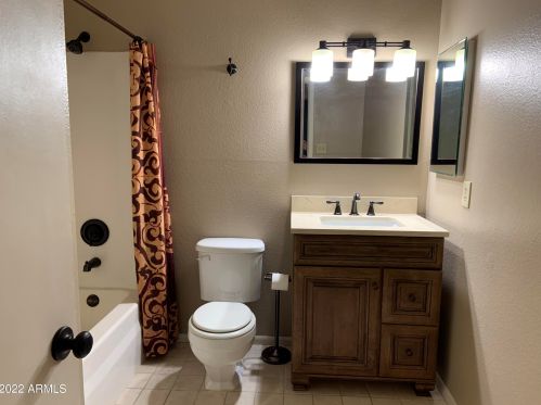 3011 Campo Bello Dr, Phoenix AZ  85032-1928 exterior