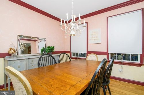 640 High St, West Deptford NJ 08051-1460 exterior