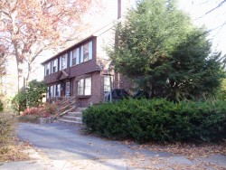 107 Atwood Ave, Newton, MA 02460-2201