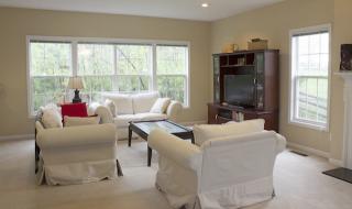 4 Scenic Ct, Durham NC  27713-8209 exterior