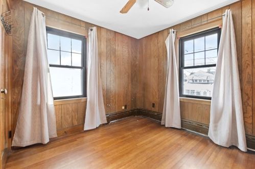 168 Linwood Ave, Newton MA 02460-1429 exterior