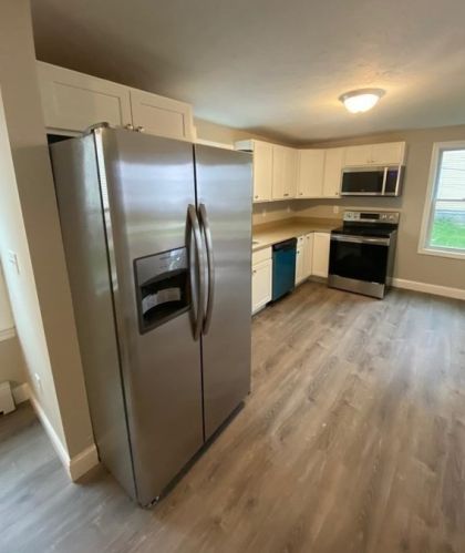 21 Sigel St, Worcester MA 01610-1824 exterior