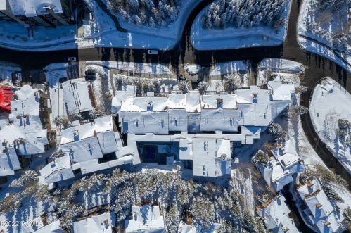 7447 Royal St, Park City UT  84060-5110 exterior