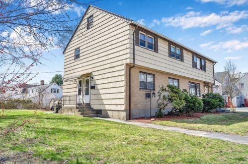 150 Hamilton St, Worcester, MA 01604-2209