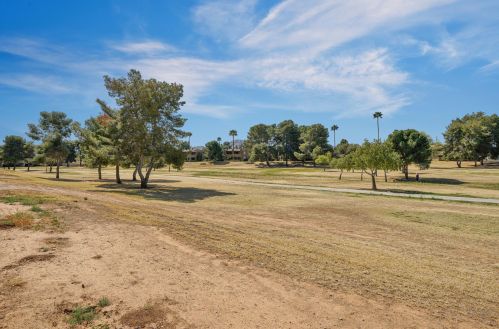 4031 Charter Oak Rd, Phoenix AZ 85032-7470 exterior