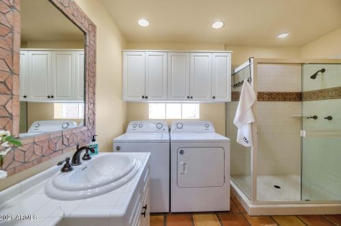 9416 47 St, Phoenix AZ 85028-5204 exterior