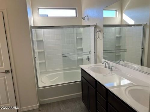 5745 Atlantis Ave, Phoenix AZ 85043-6312 exterior