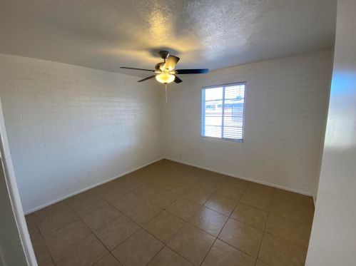 1915 Chipman Rd, Phoenix AZ 85040-2632 exterior