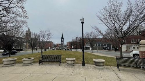 338 Elm St, Montgomery MA  01085-1622 exterior