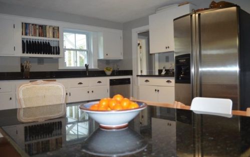 1244 Beacon St, Newton MA 02468-1717 exterior