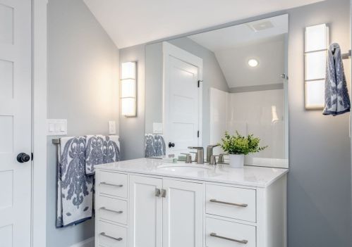 92 Dothan St, Arlington MA  02474-1343 exterior