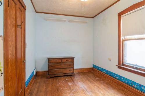 2523 Home Ave, Forest View IL 60402-2124 exterior