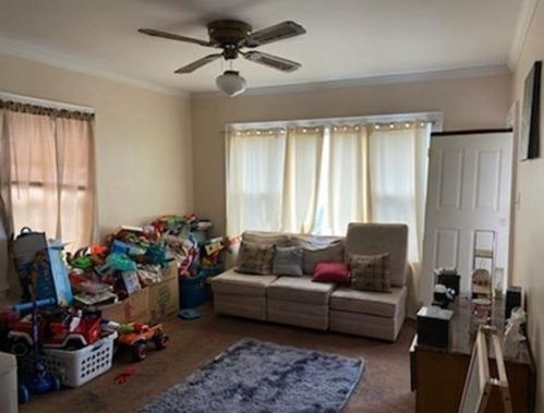 90 Whitman St, New Bedford MA 02745-5243 exterior