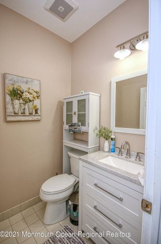 104 Brookfield Dr, Jackson Twp NJ  08527-3884 exterior