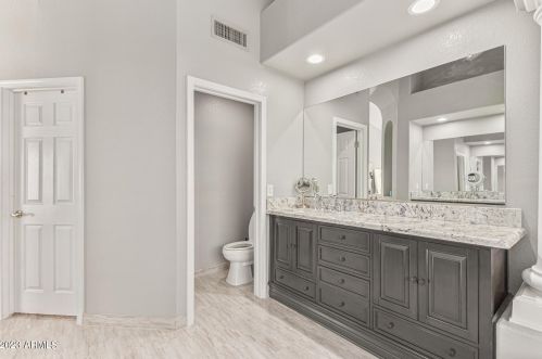 1149 Beverly Ln, Phoenix AZ 85032-3409 exterior