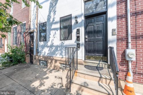 951 6th St, Philadelphia, PA 19123-1405