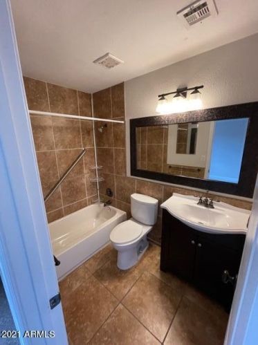 15207 37th Way, Phoenix AZ  85032-4621 exterior