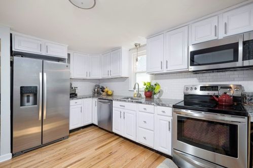 106 Huckins Ave, Quincy, MA 02171-1134