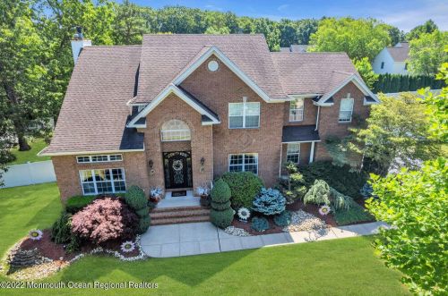 1 Highland Dr, Jackson Twp NJ 08527-1213 exterior