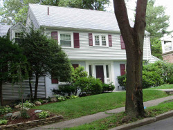 11 Stony Brae Rd, Newton, MA 02461-1707