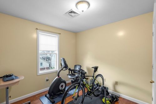 140 Grant St, Fall River MA 02721-1239 exterior